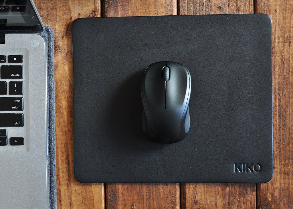 Black Kiko Leather Mouse Pad