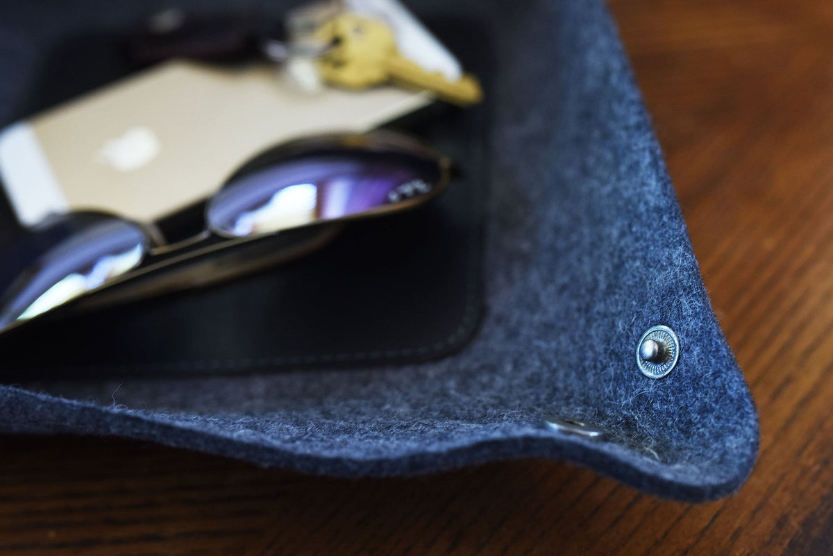 Kiko Leather Desk Tray in wool felt and leather